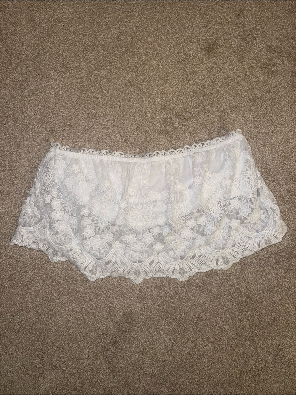 White Lace Bandeau Crop Top